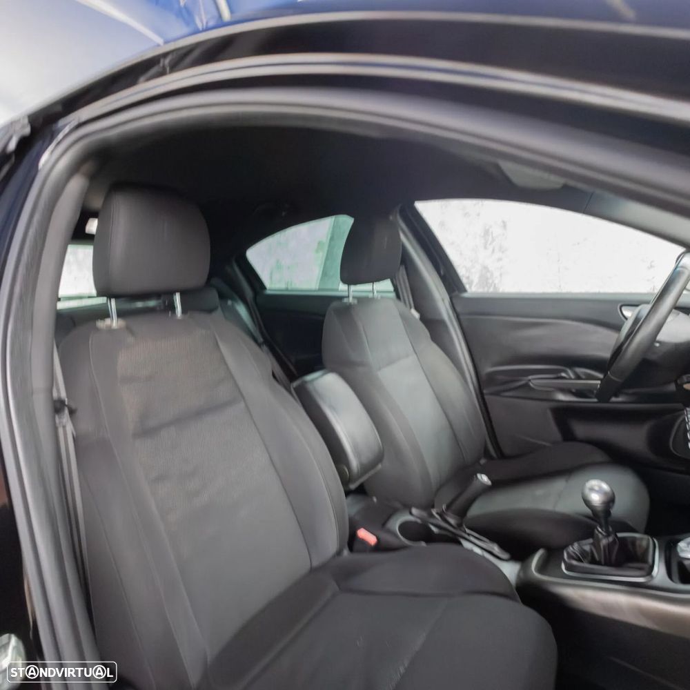 Alfa Romeo Giulietta 1.6 JTDm Veloce - 15