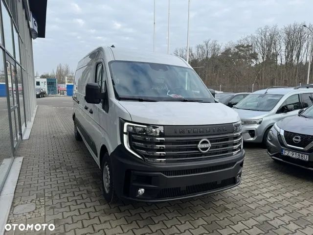 Nissan Interstar - 5