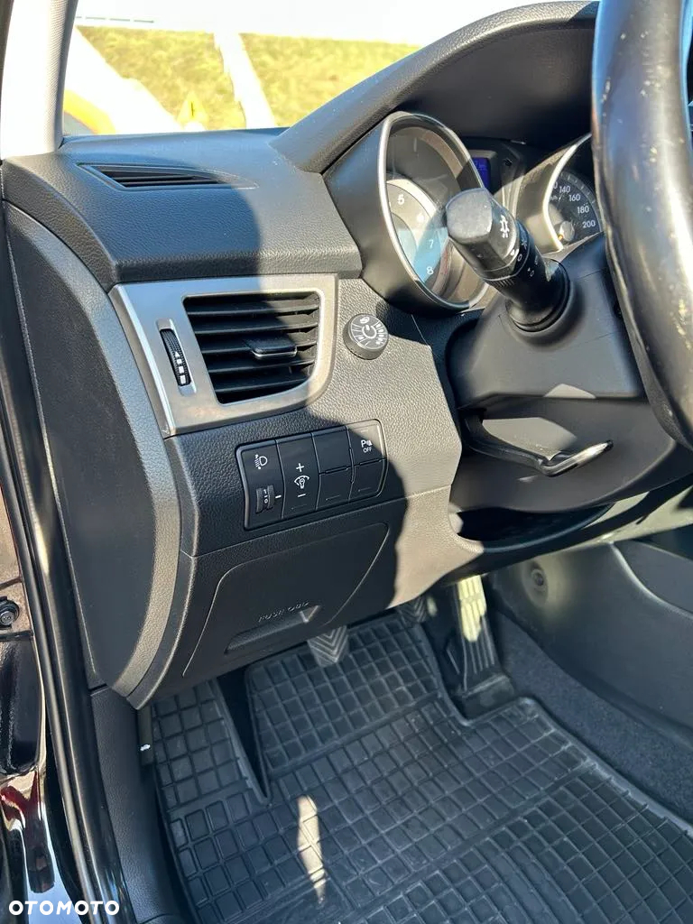 Hyundai i30 1.4 Fifa World Cup Edition - 5