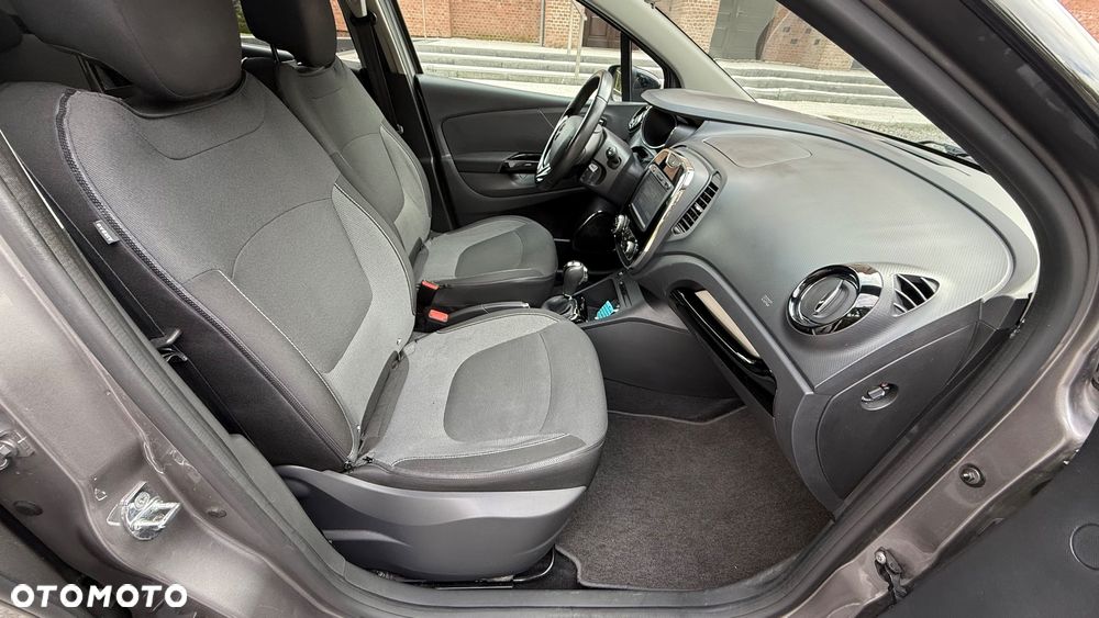 Renault Captur TCe 120 EDC Luxe - 24