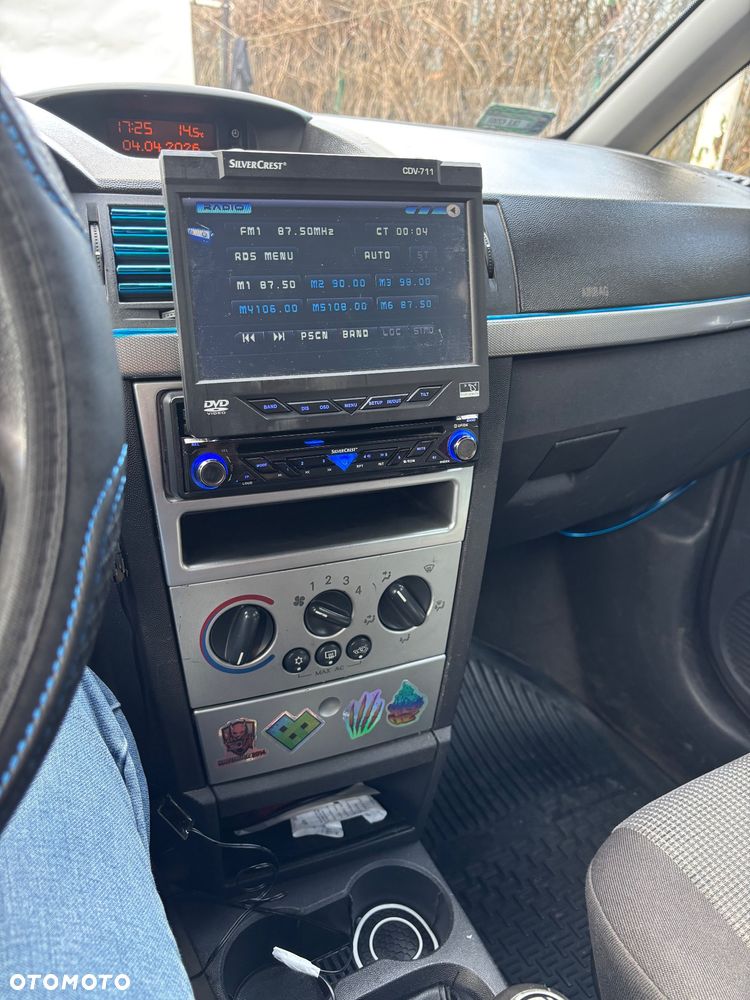 Opel Meriva 1.7 CDTI - 27