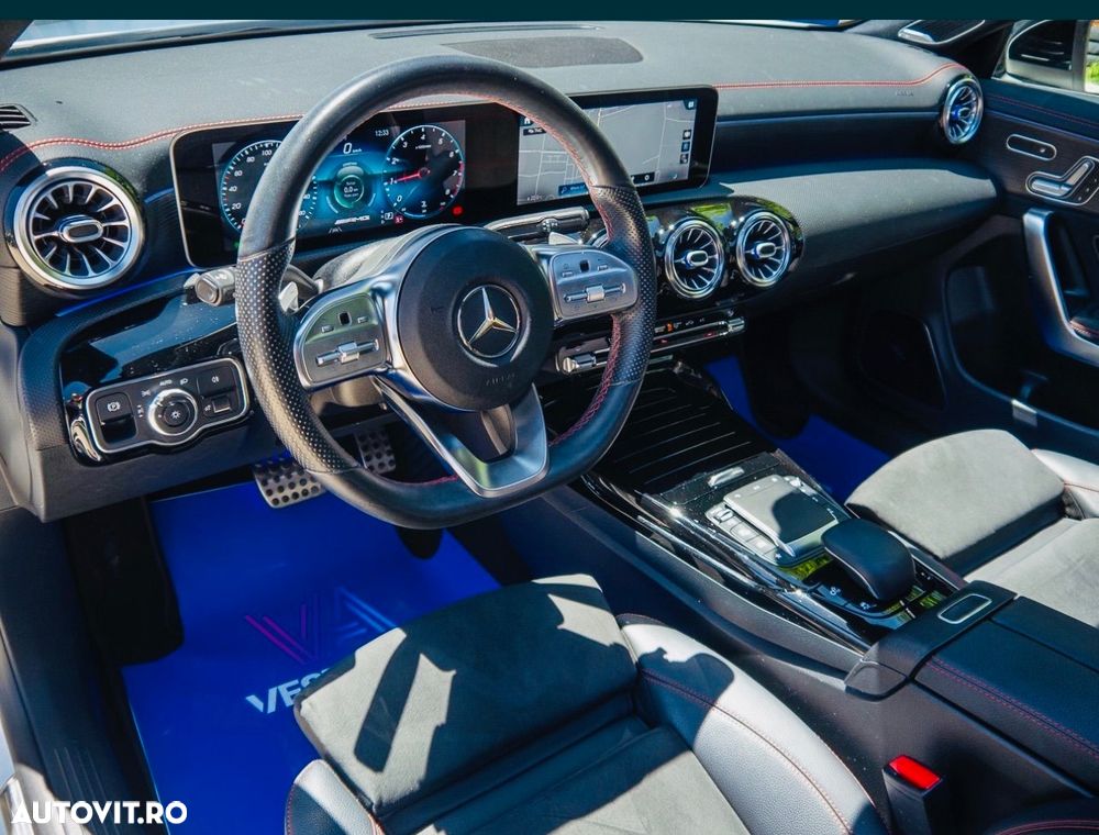 Mercedes-Benz CLA 35 AMG 4MATIC Coupe - 6