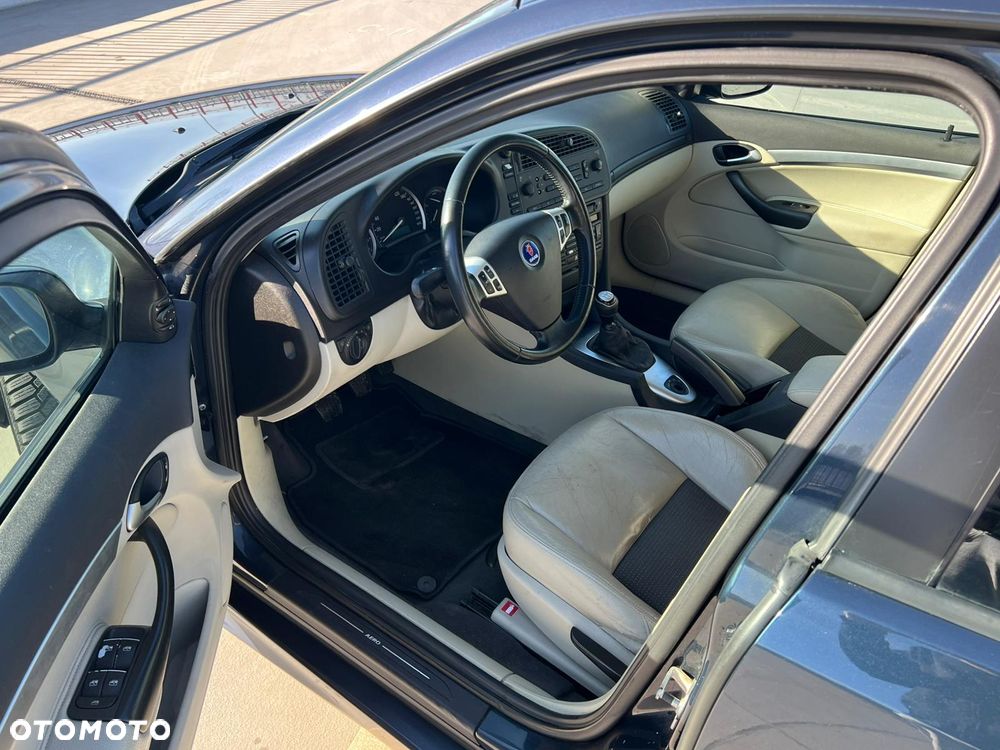 Saab 9-3 2.0T Aero - 14