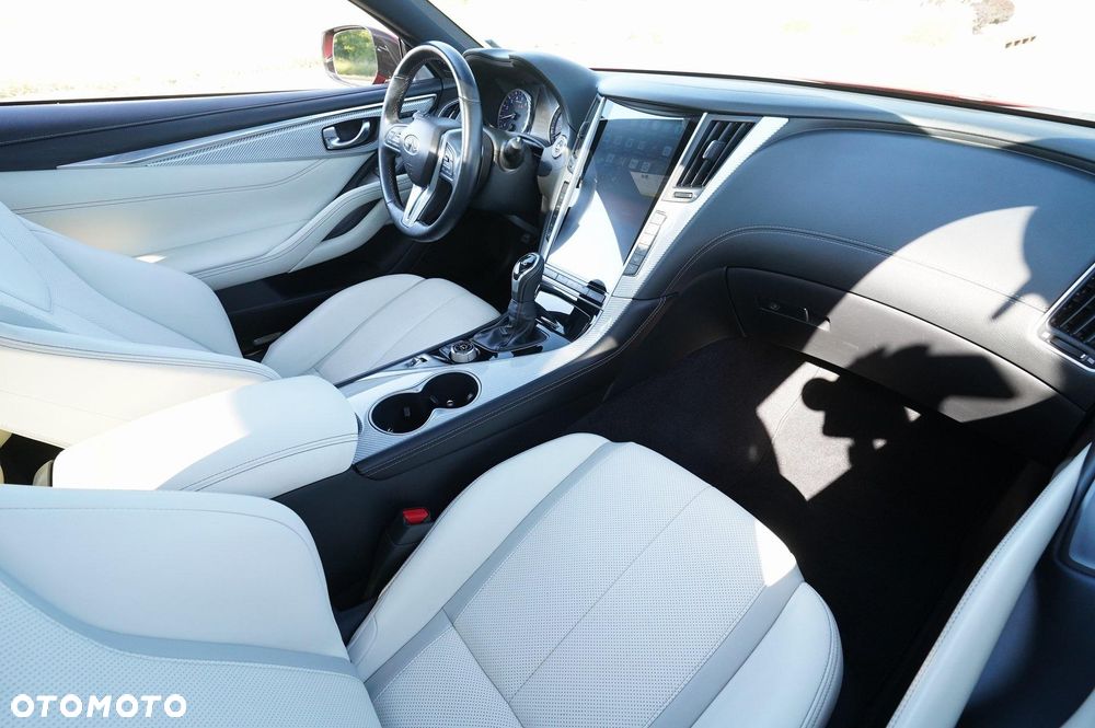 Infiniti Q60 3.0t AWD Sport Tech - 21