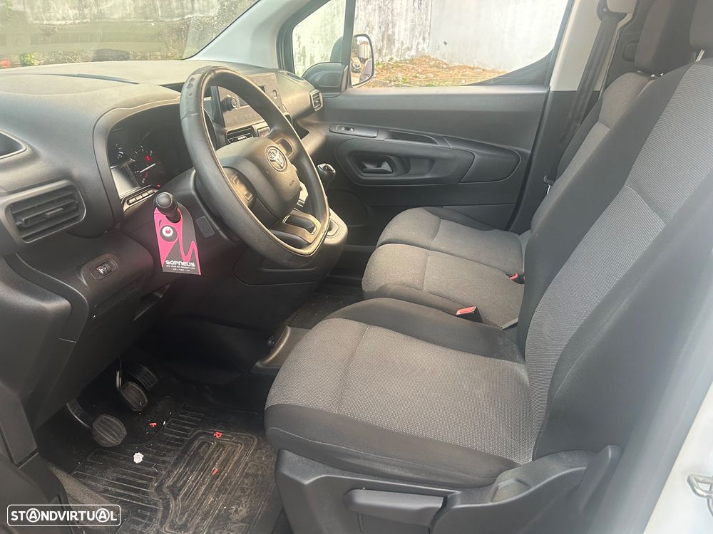 Toyota Proace city - 9