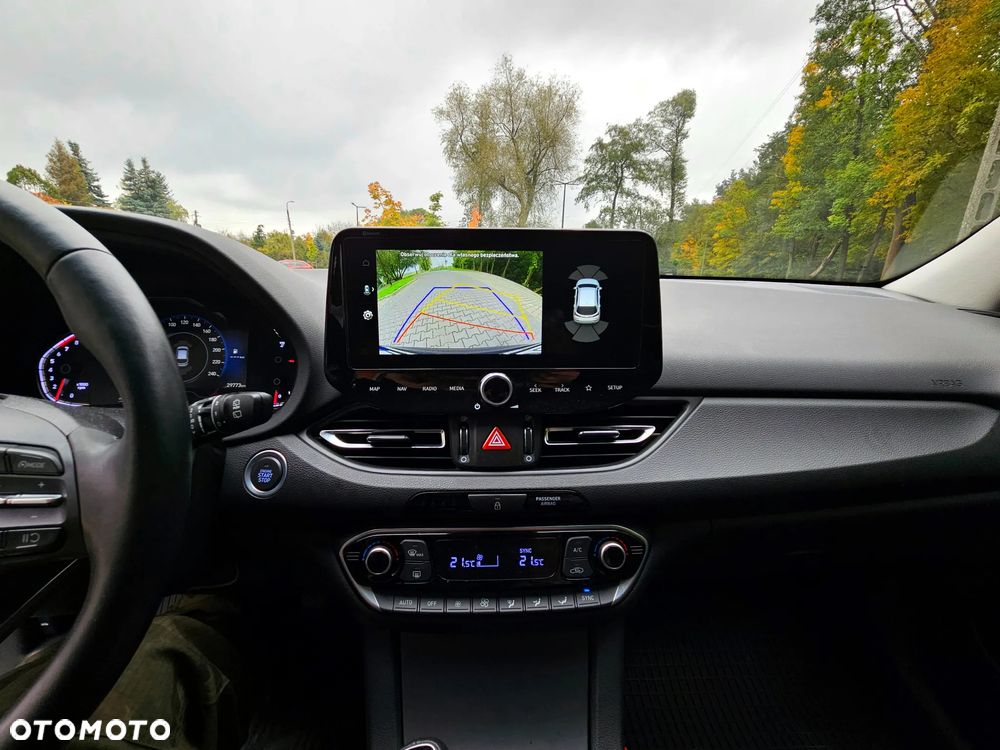Hyundai i30 Kombi 1.5 T-GDI 48V-Hybrid EDITION 30 - 37