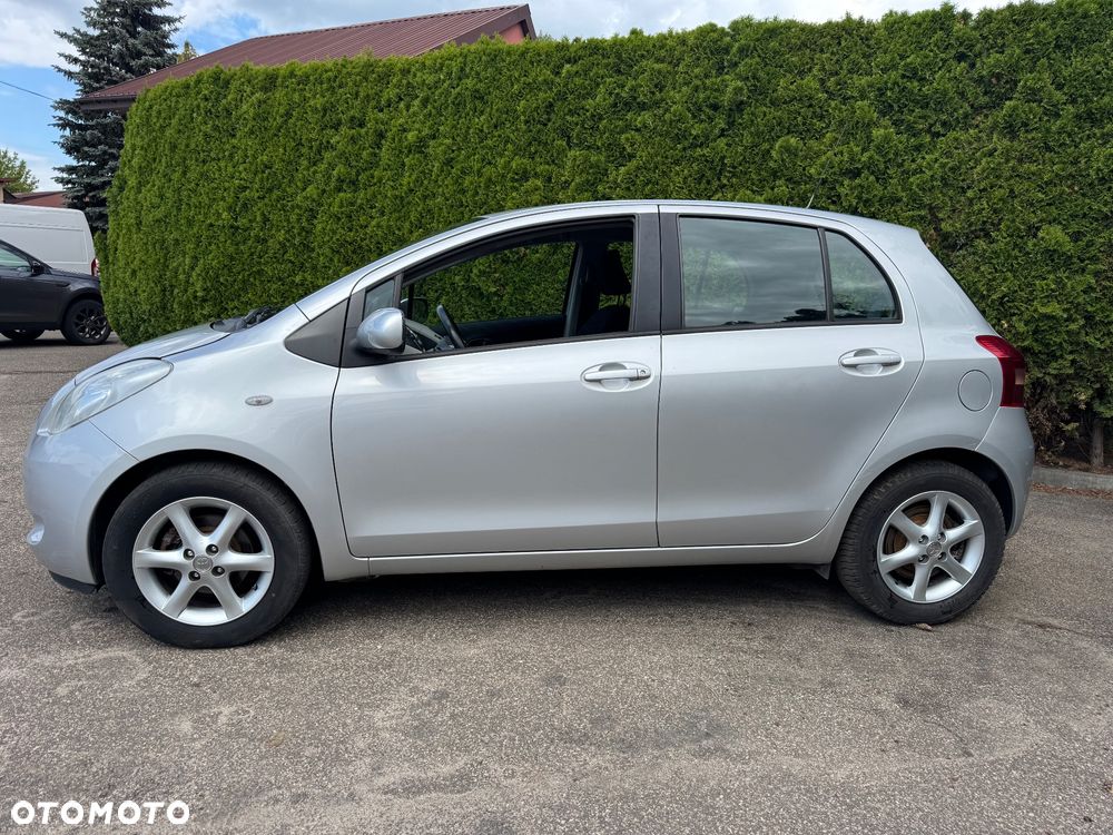 Toyota Yaris 1.0 VVT-i Sol - 5