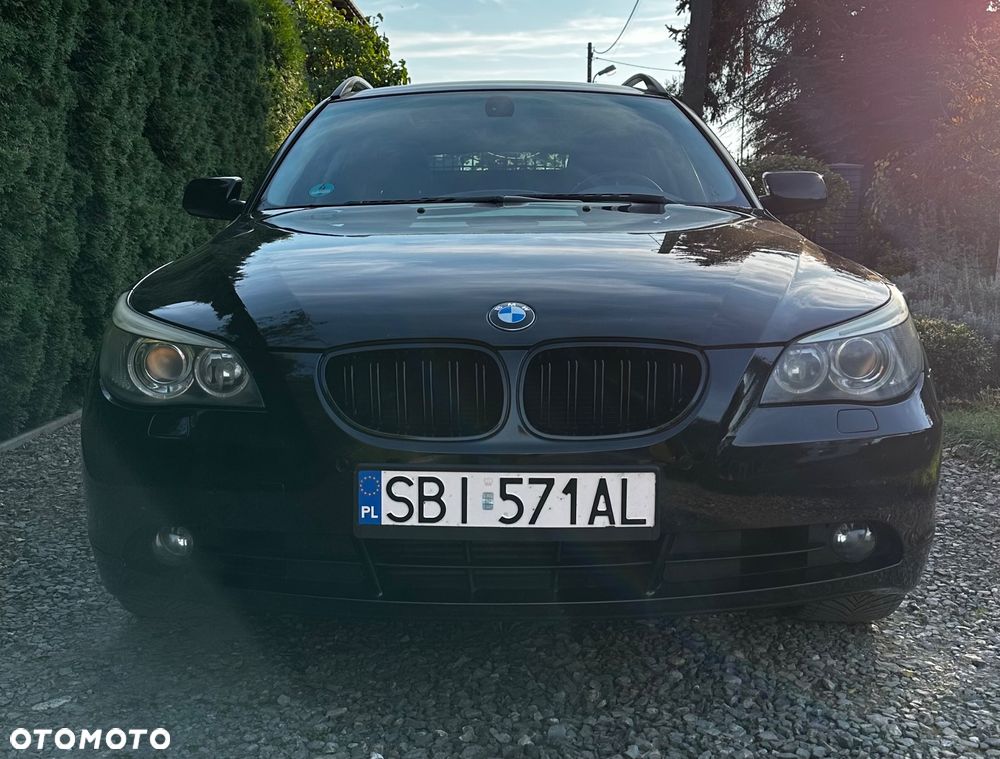 BMW Seria 5 520d - 5