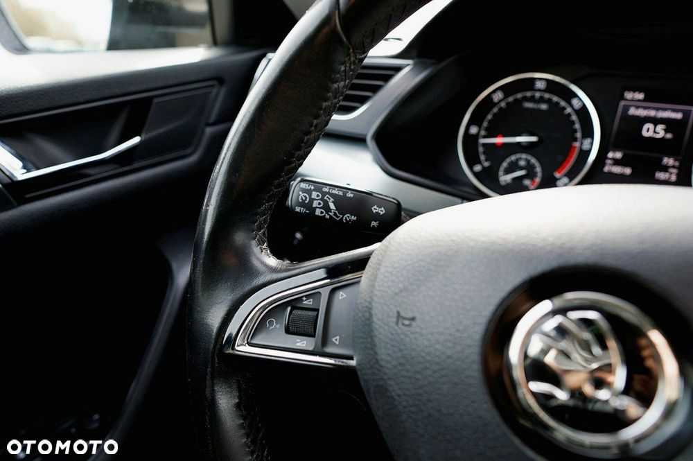 Skoda Superb 1.6 TDI Ambition - 25