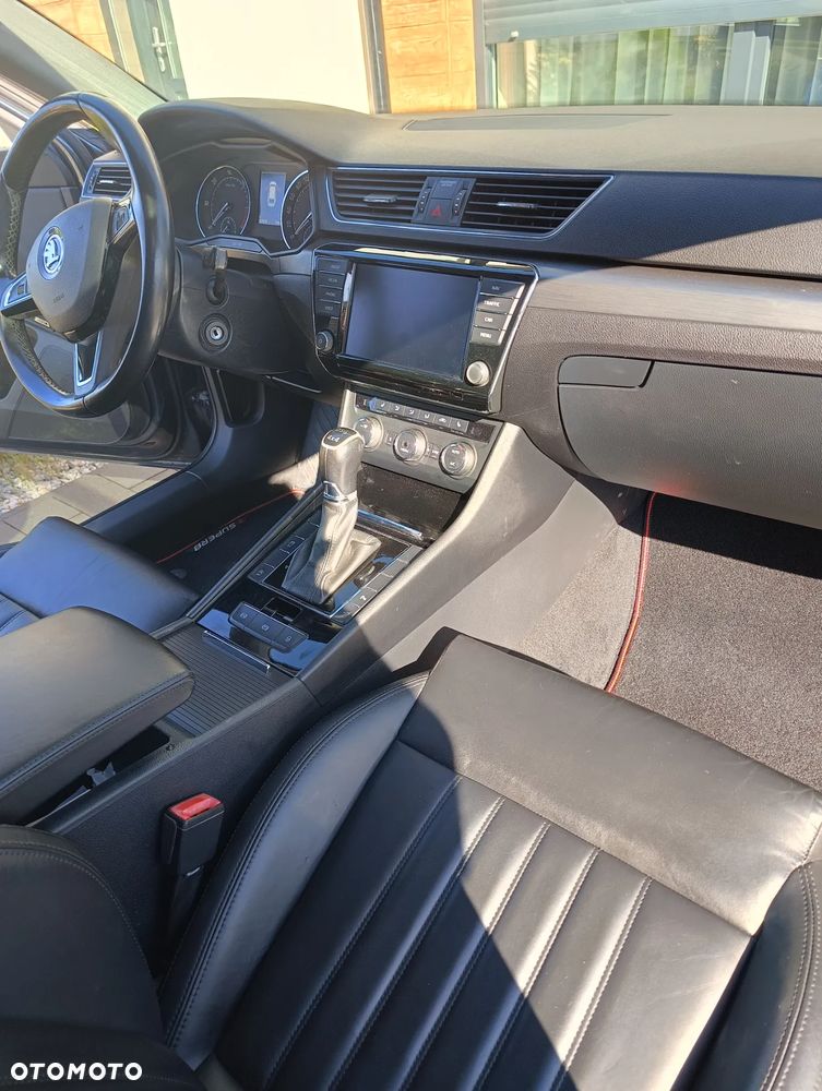 Skoda Superb 2.0 TDI 4x4 DSG Style - 14