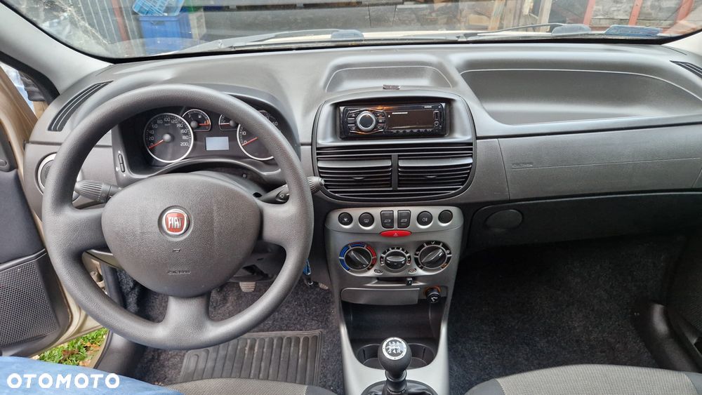 Fiat Punto - 7
