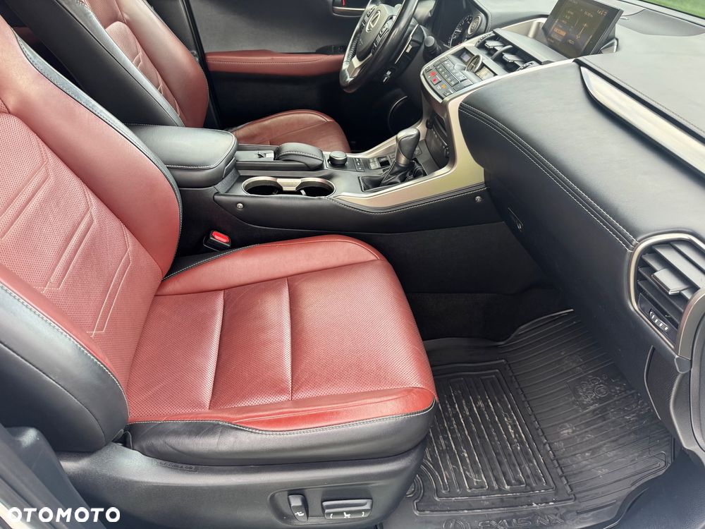 Lexus NX 200t Prestige AWD - 15