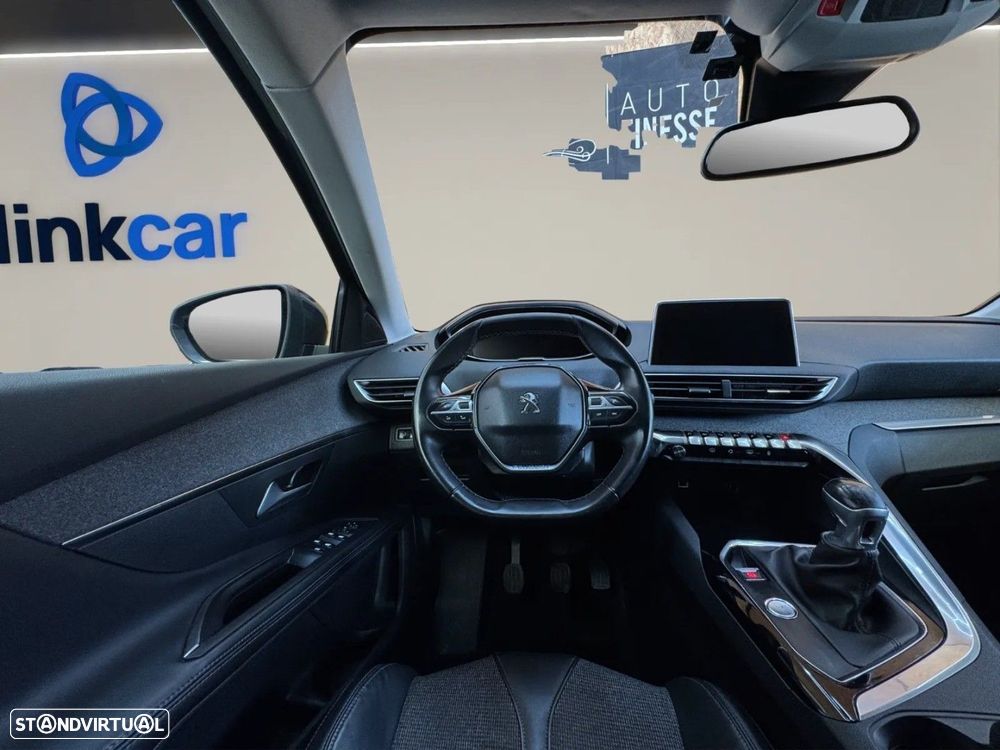 Peugeot 5008 1.2 PureTech Allure - 11