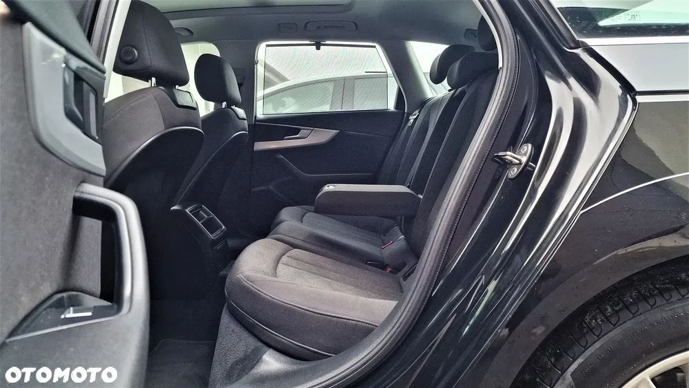 Audi A4 Allroad - 10