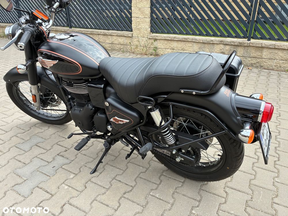 Royal Enfield Bullet 350 - 1