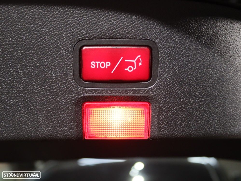 Mercedes-Benz CLA 180 d Shooting Brake Urban Aut. - 14