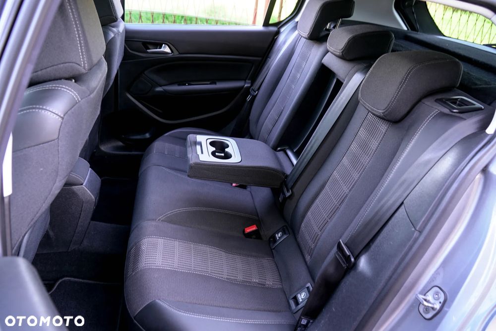 Peugeot 308 - 32