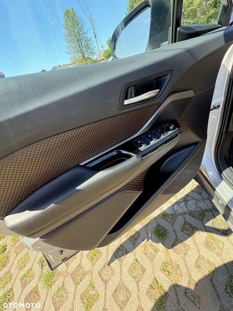 Toyota C-HR 1.8 Hybrid Prestige - 12