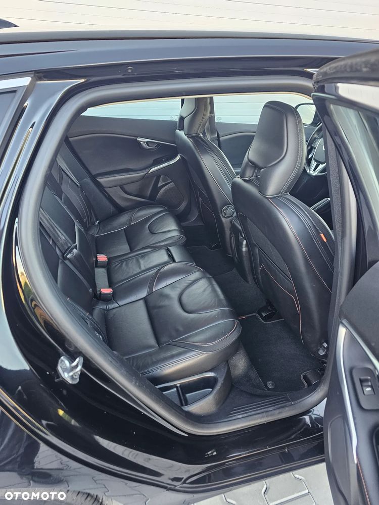 Volvo V40 D2 Geartronic Ocean Race - 26