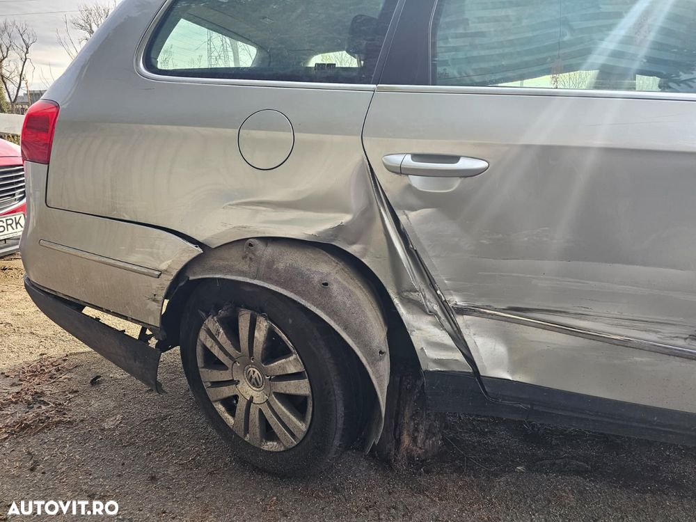 Volkswagen Passat Variant 2.0 TDI DPF DSG Comfortline - 6