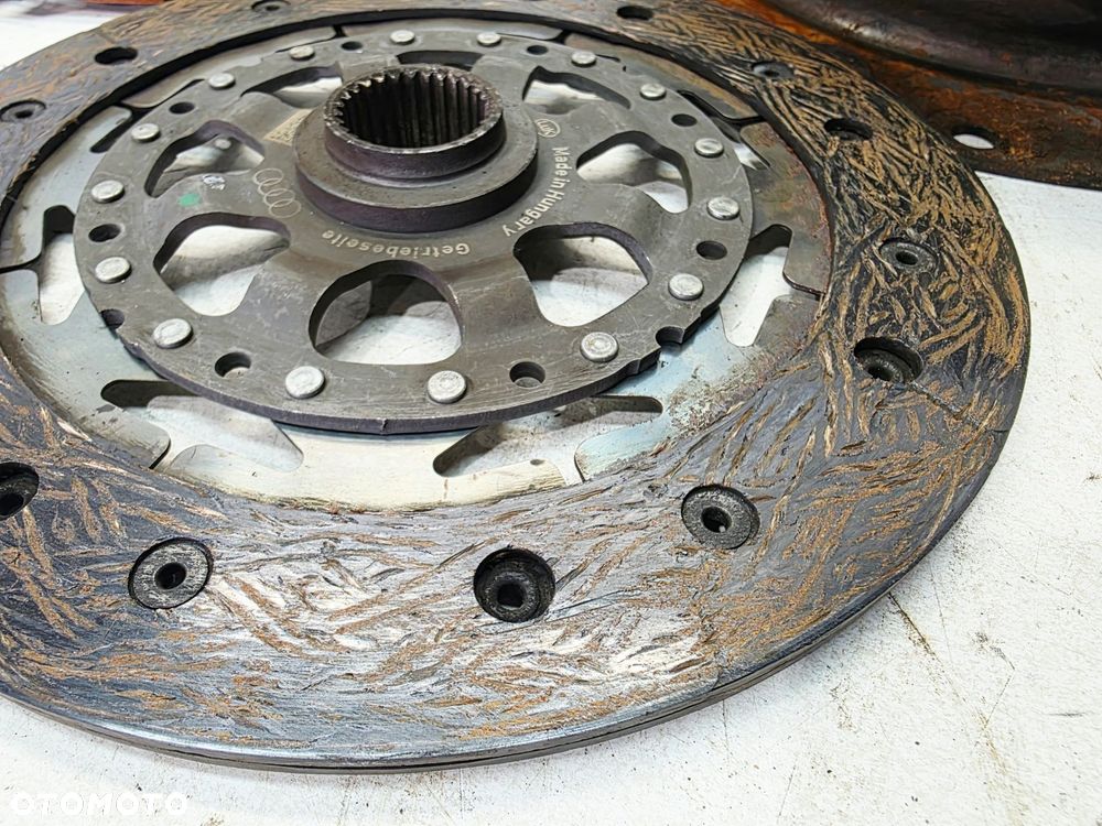 KOŁO DWUMASOWE SPRZĘGŁO AUDI A4 B9 A5 8W 2.0 TDI 0CX105266 16/26 - 6