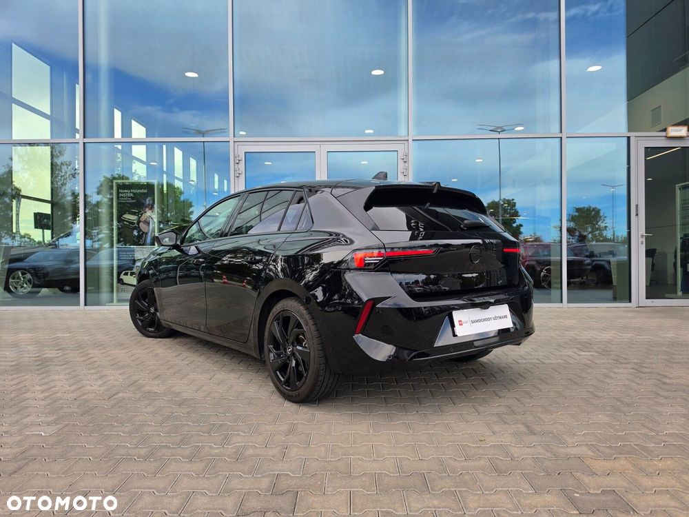 Opel Astra - 4