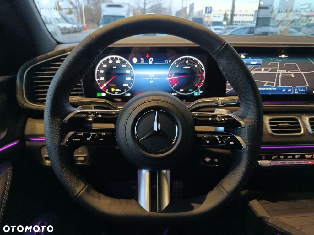 Mercedes-Benz GLE - 21