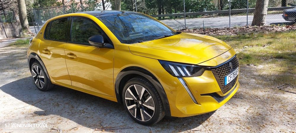 Peugeot e-208 50 kWh GT Line - 2