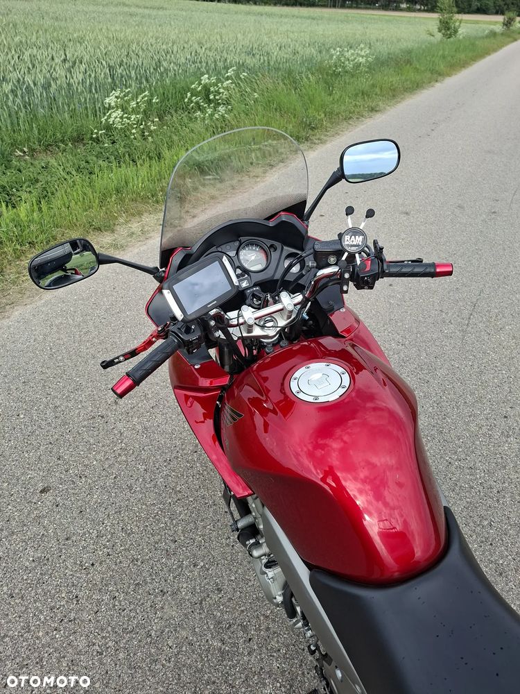 Honda CBF - 10