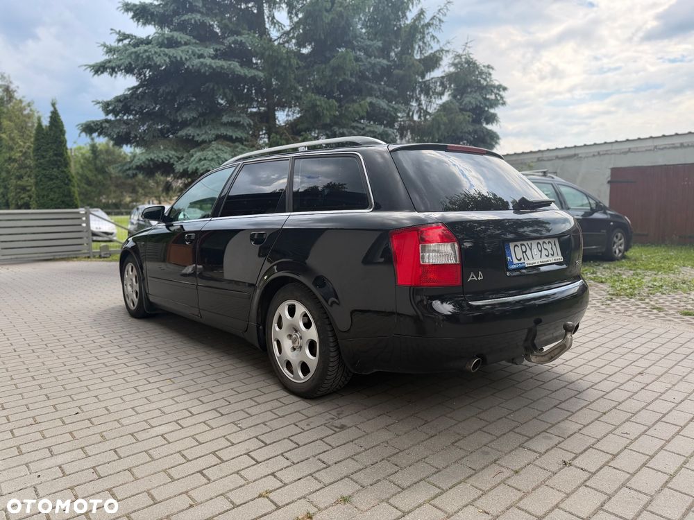 Audi A4 Avant 1.8T - 6