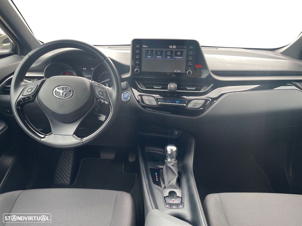 Toyota C-HR - 15