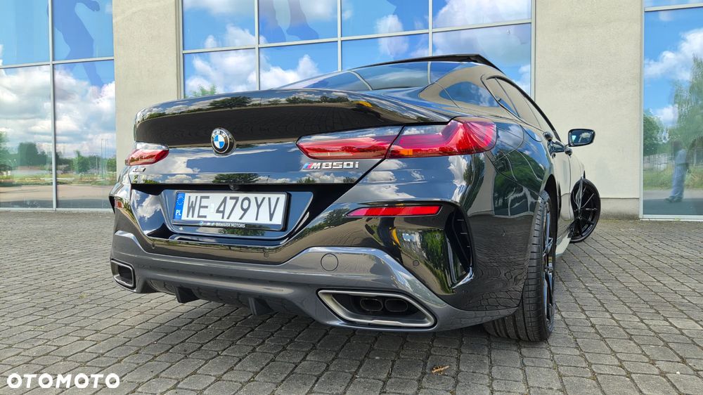 BMW Seria 8 M850i xDrive - 11