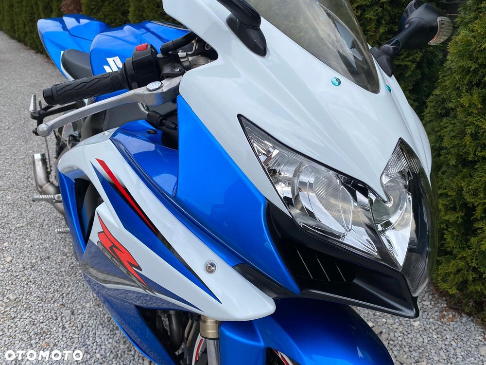 Suzuki GSX-R - 18