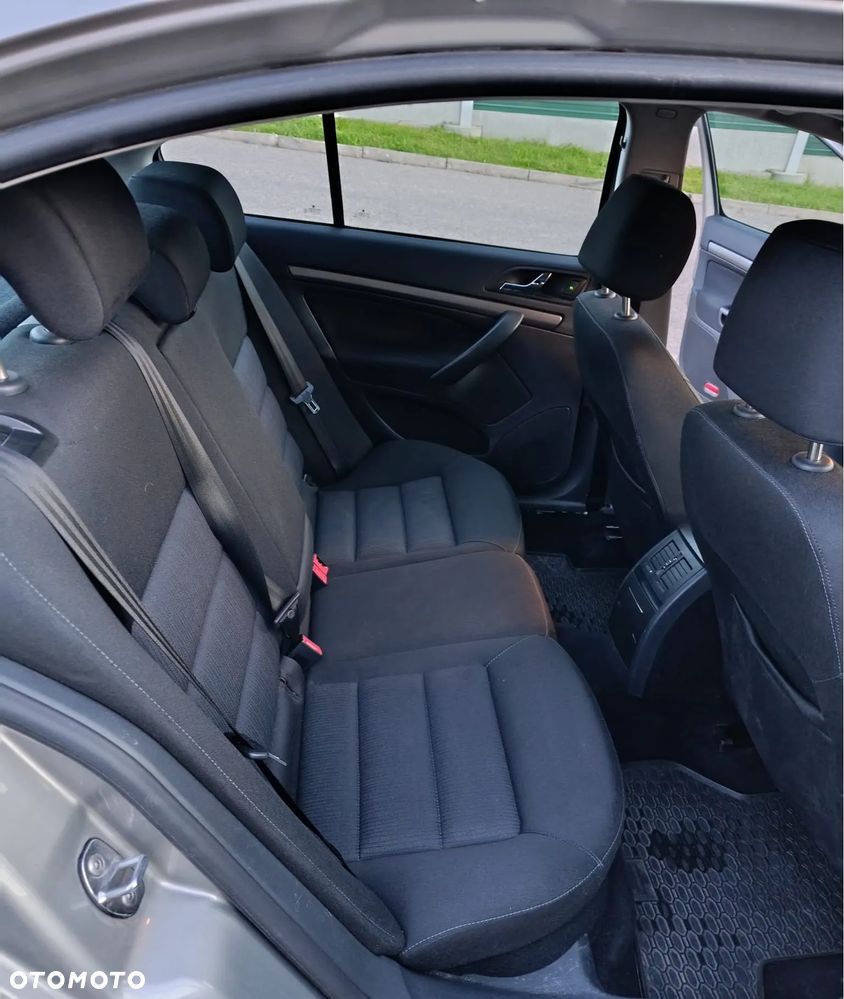 Skoda Octavia 1.9 TDI Elegance - 8