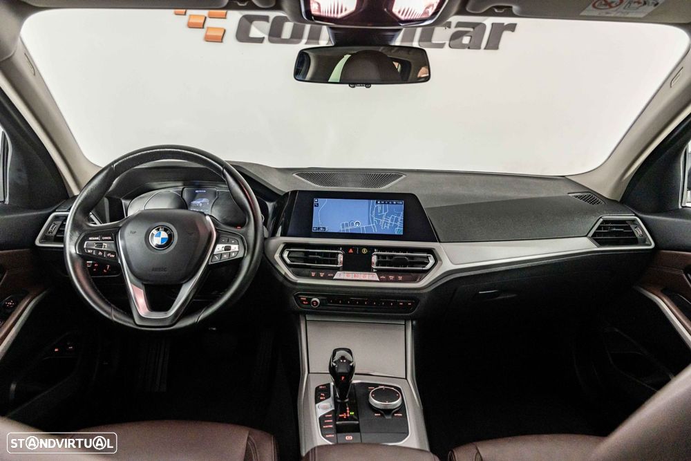 BMW 330 e Line Luxury Auto - 25
