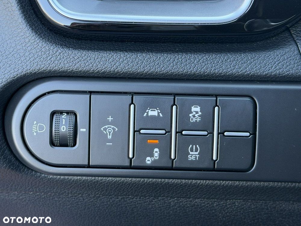 Kia Ceed 1.6 CRDi (48V Mild-Hybrid) DCT7 GT Line - 15