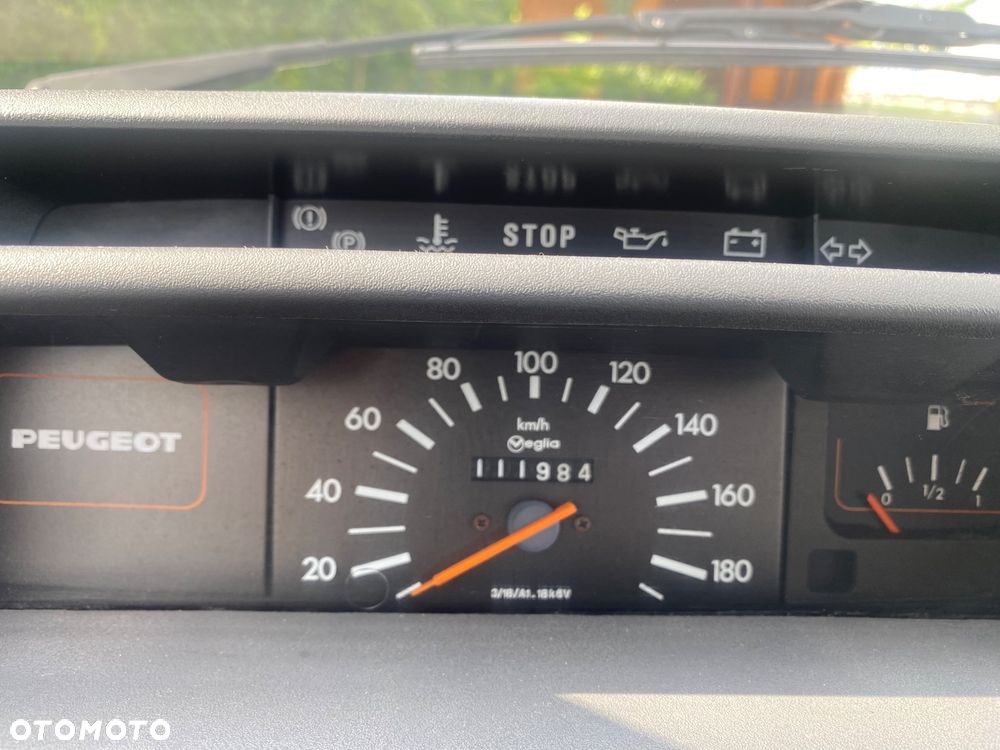 Peugeot 205 1.0 XE Junior - 7
