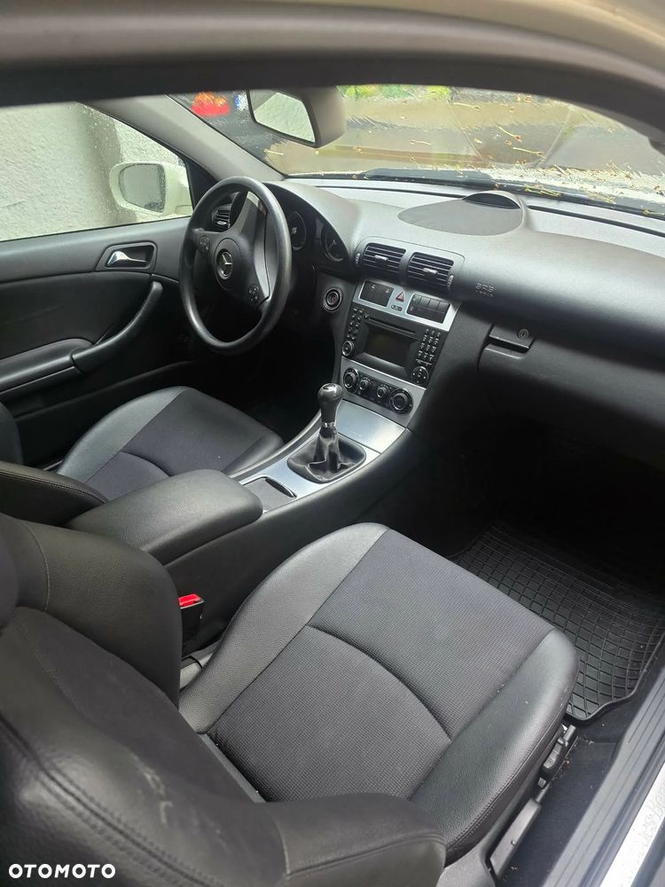 Mercedes-Benz Klasa C 200 CDI - 7