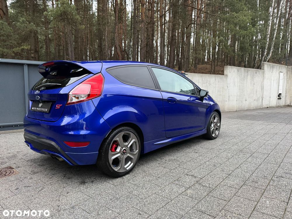 Ford Fiesta 1.6 EcoBoost ST - 7