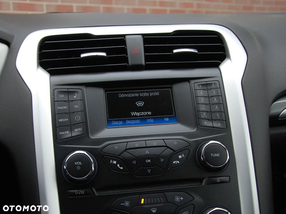 Ford Mondeo 1.5 EcoBoost Silver X (Amb Plus) - 27
