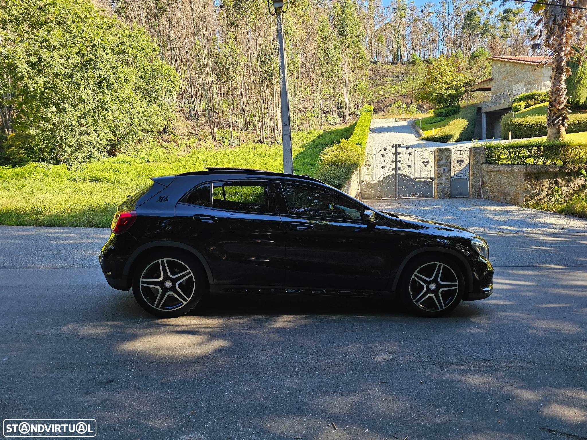 Mercedes-Benz GLA 220 - 3