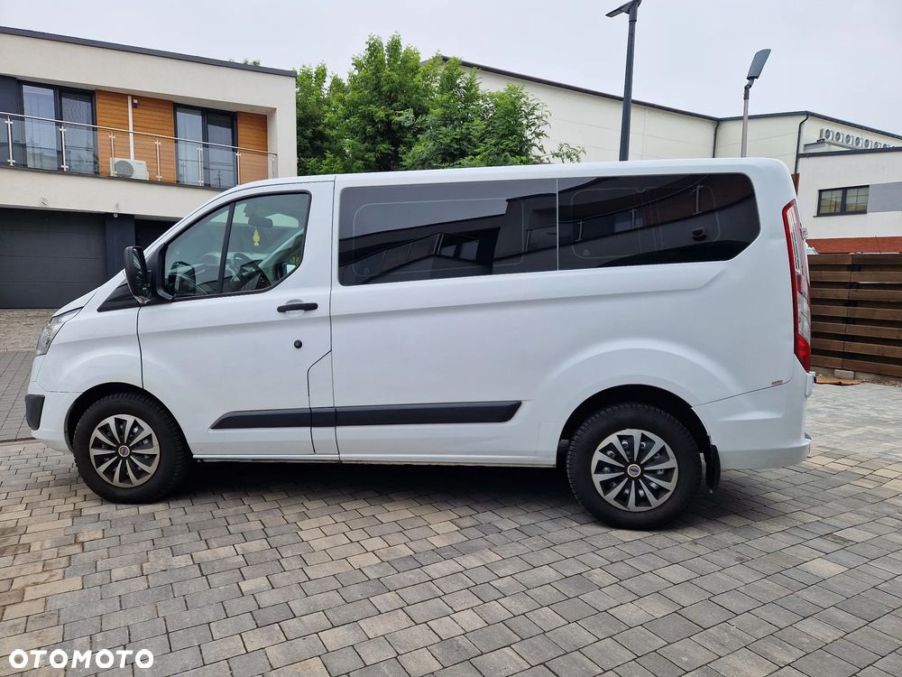 Ford Transit Custom - 8