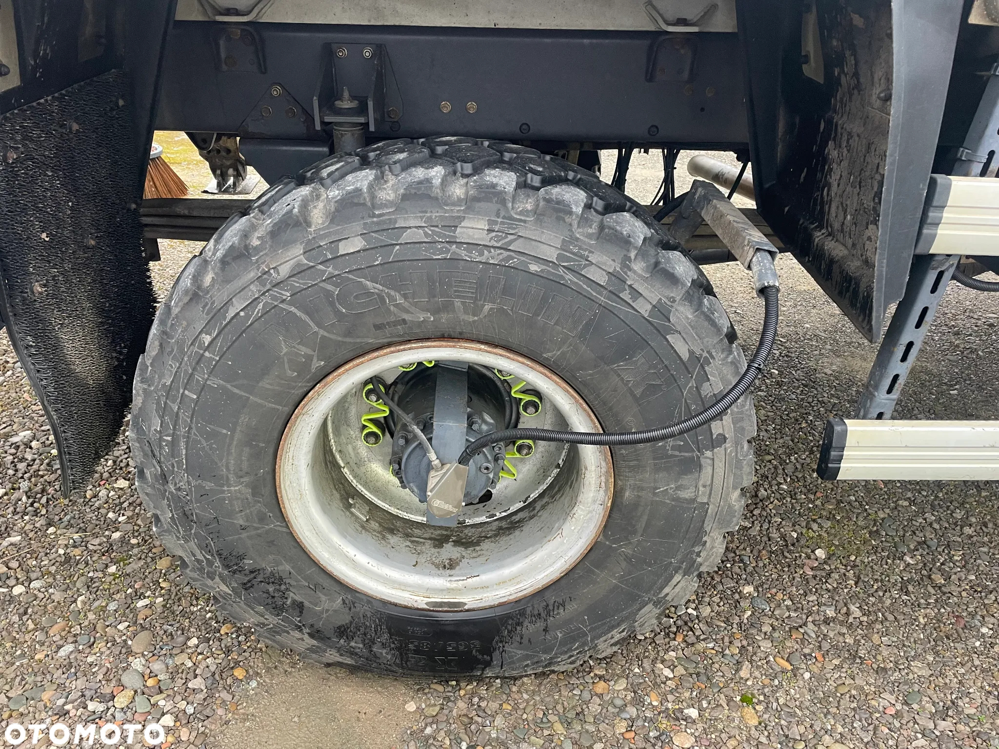Renault Midlum 280 Dxi 4X4 - 5