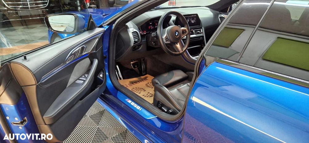 BMW M8 M850i xDrive AT - 26