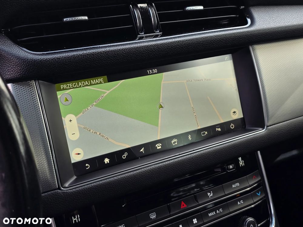 Jaguar XF 20d AWD Prestige - 7