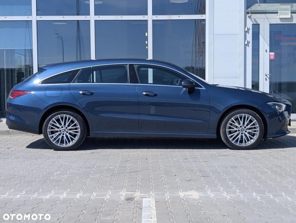 Mercedes-Benz CLA - 5