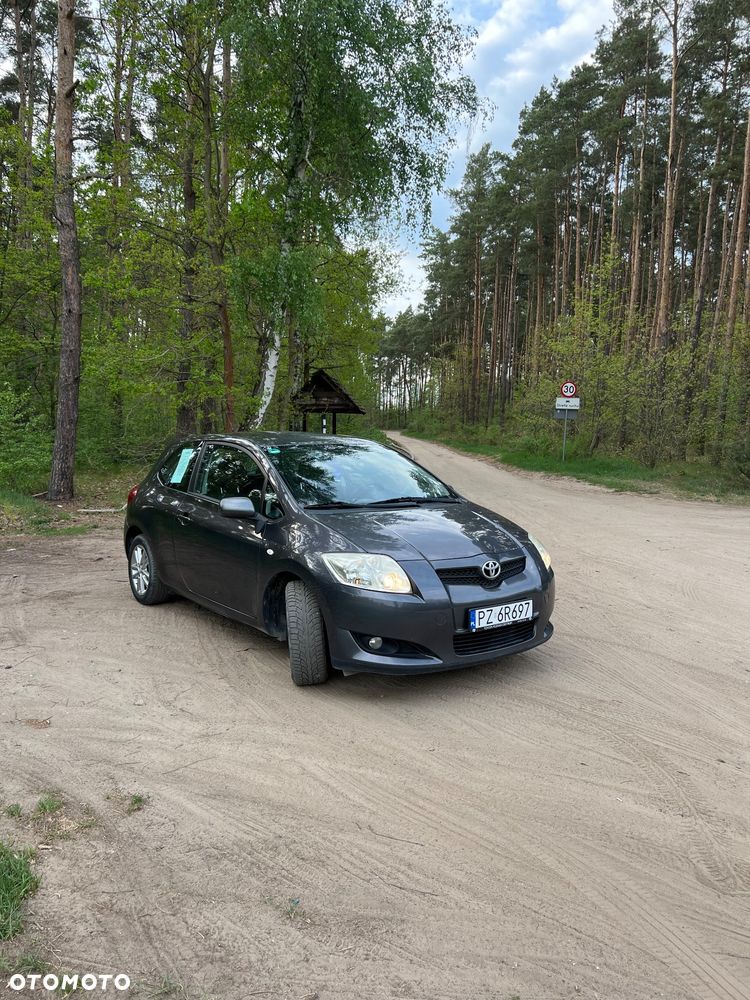 Toyota Auris 1.33 VVT-i - 7