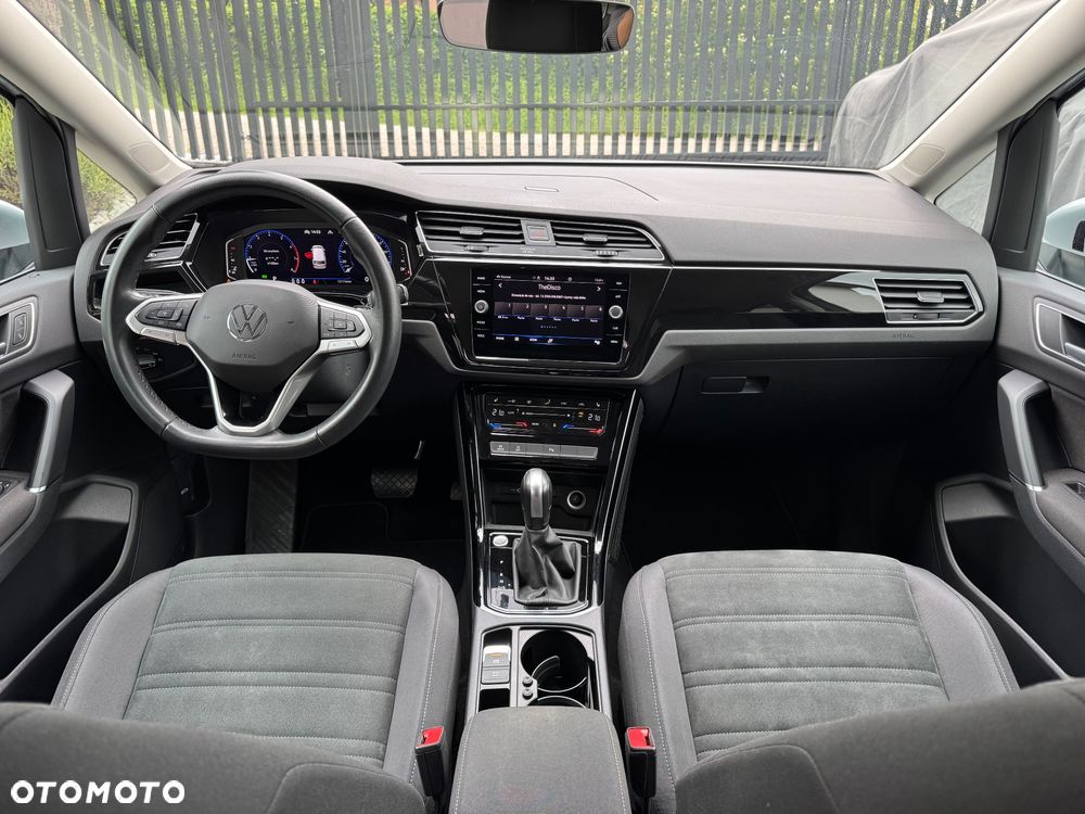 Volkswagen Touran 1.5 TSI EVO Highline DSG - 17