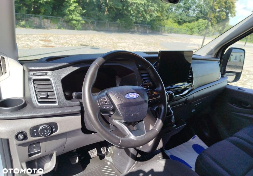 Ford Transit - 19