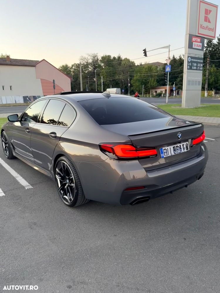 BMW Seria 5 530d xDrive AT MHEV - 11